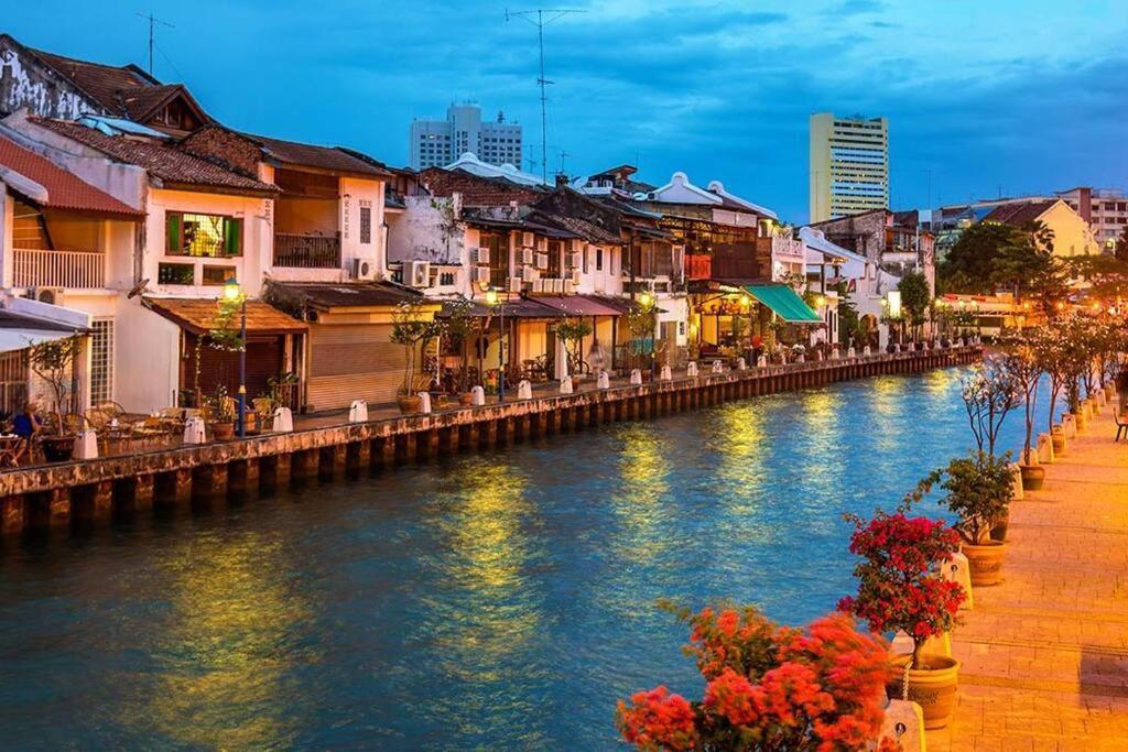 Mahkota Pool View Apartment Near A'Famosa & Jonker Malacca Exterior foto